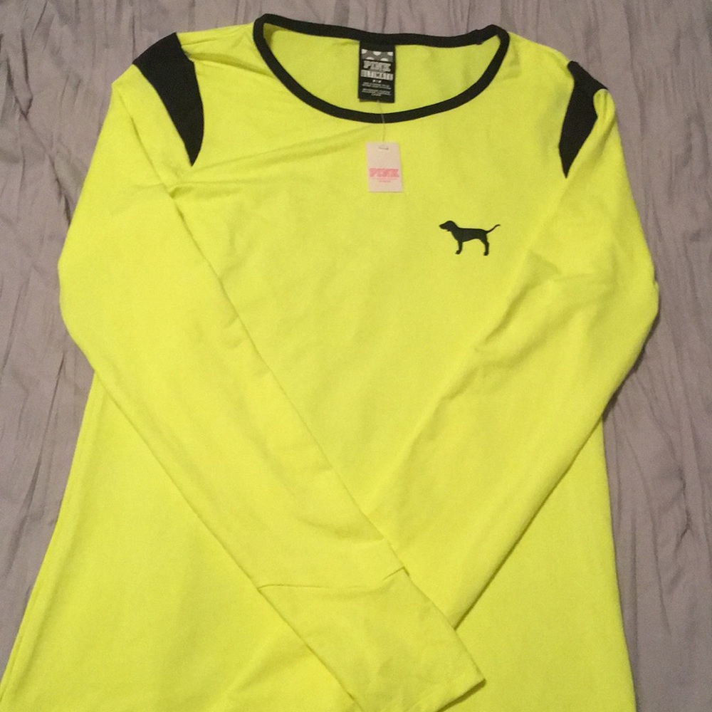 Long sleeve Ultimate PINK shirt - size M